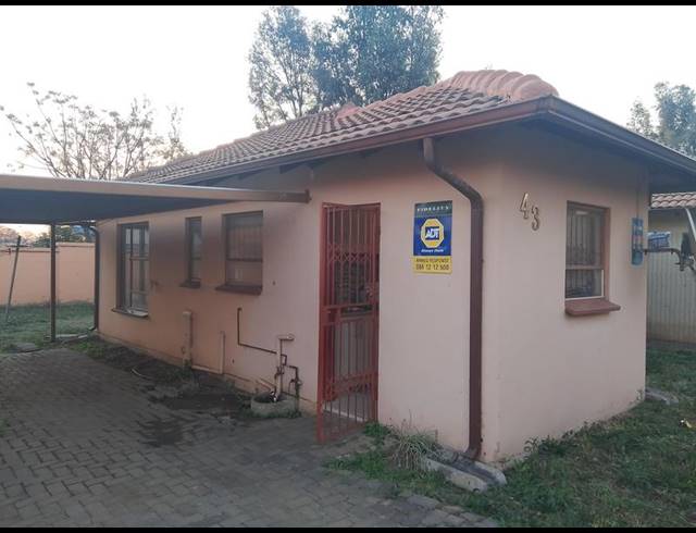 2 BEDROOM HOUSE FOR SALE IN BOOYSENS